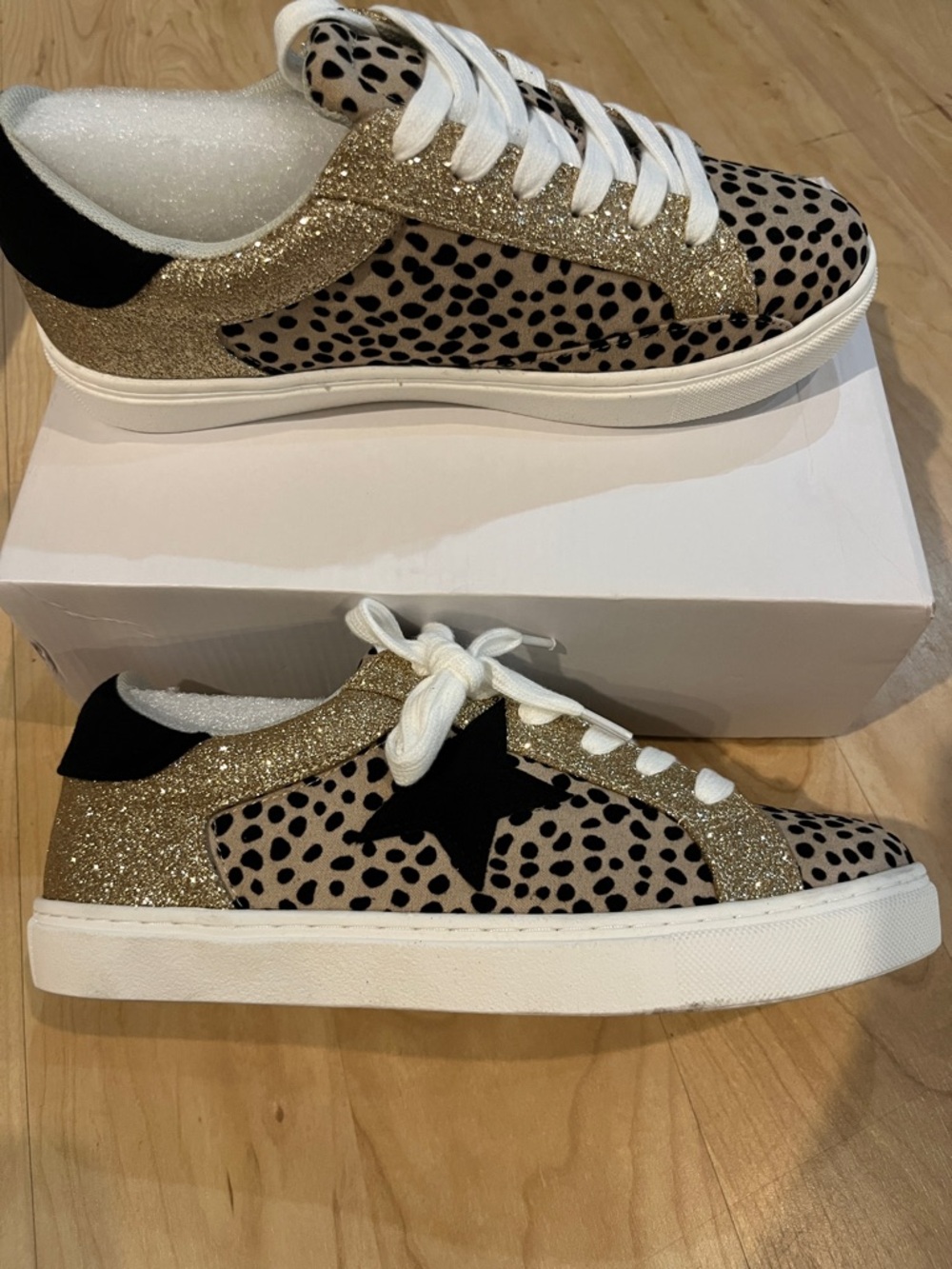 Gold Glitter & Leopard Print Women's Lace-Up Sneakers